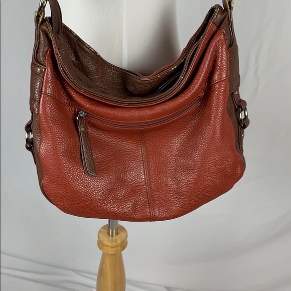 Stone Mountain Lg Leather Shoulder Bag - Picture 8 of 14